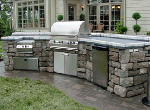 Outdoor Kitchen